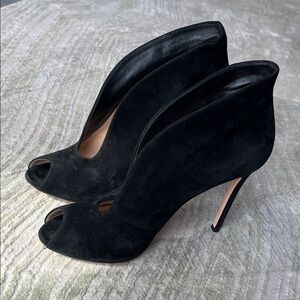 Gianvito Rossi Black Suede Peep-Toe Stiletto Booties